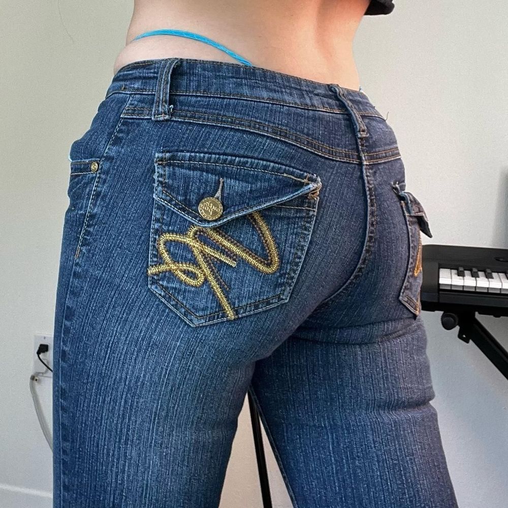 vtg low rise south pole dark wash denim flare jeans